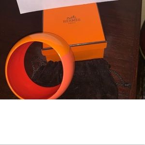 Auth HERMES Oversized Bangle (Size Small)-NO TRADE